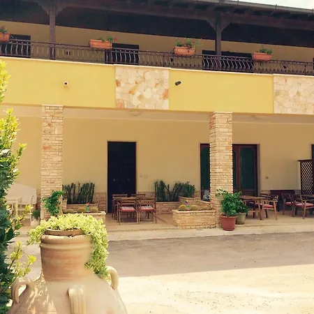 Gli Allori - Fuga Dalla Citta